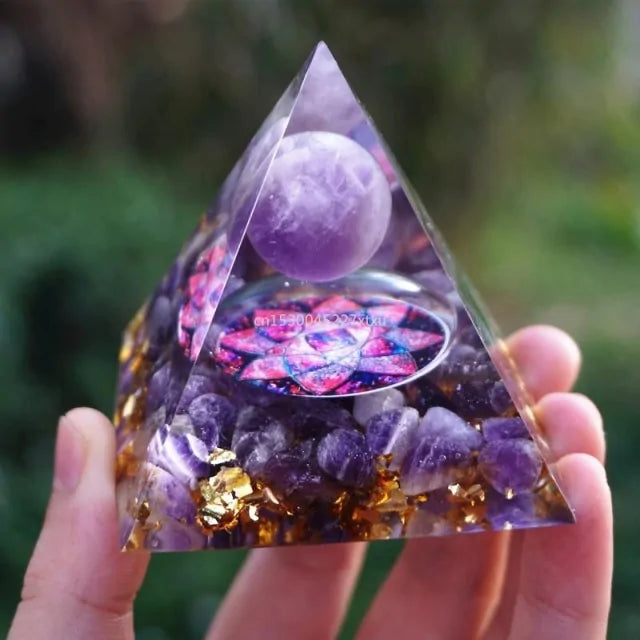 Tree of Life Orgonite Pyramid – Amethyst & Peridot Power