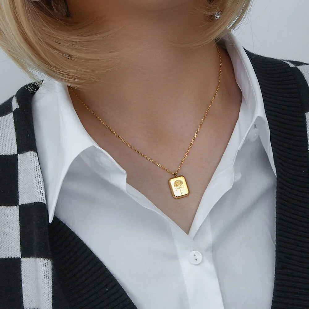 Flower Birthstone Necklace – Gold Plated, Waterproof ✨