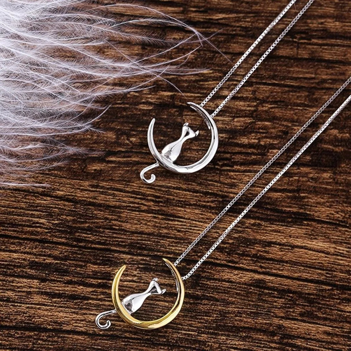 Cat Moon Necklace – Mystical Gift for Cat Lovers 🌙😺