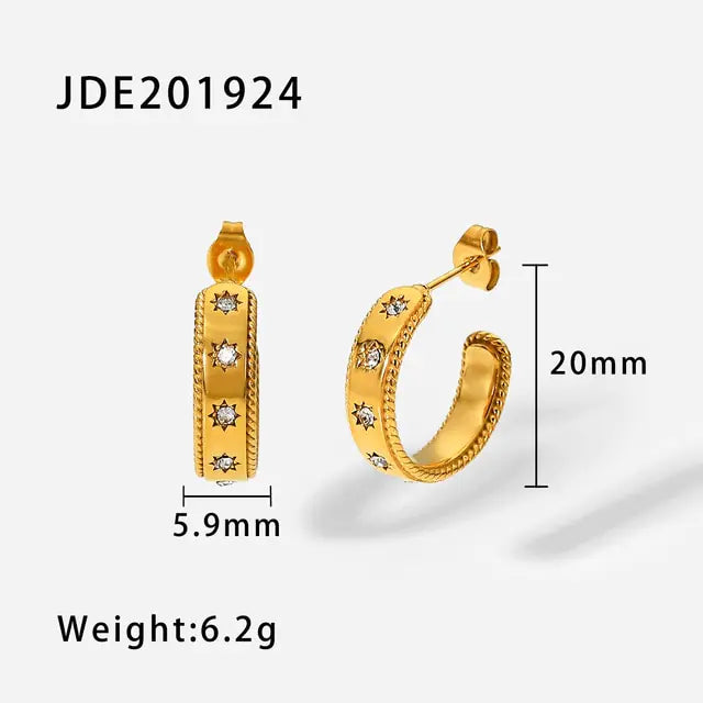 18K Gold Plated Hoop Earrings – Lightweight & Chic ✨