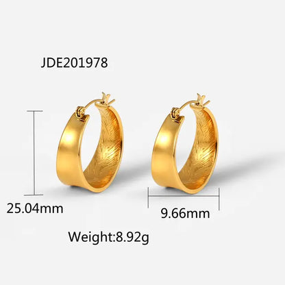 18K Gold Plated Hoop Earrings – Lightweight & Chic ✨