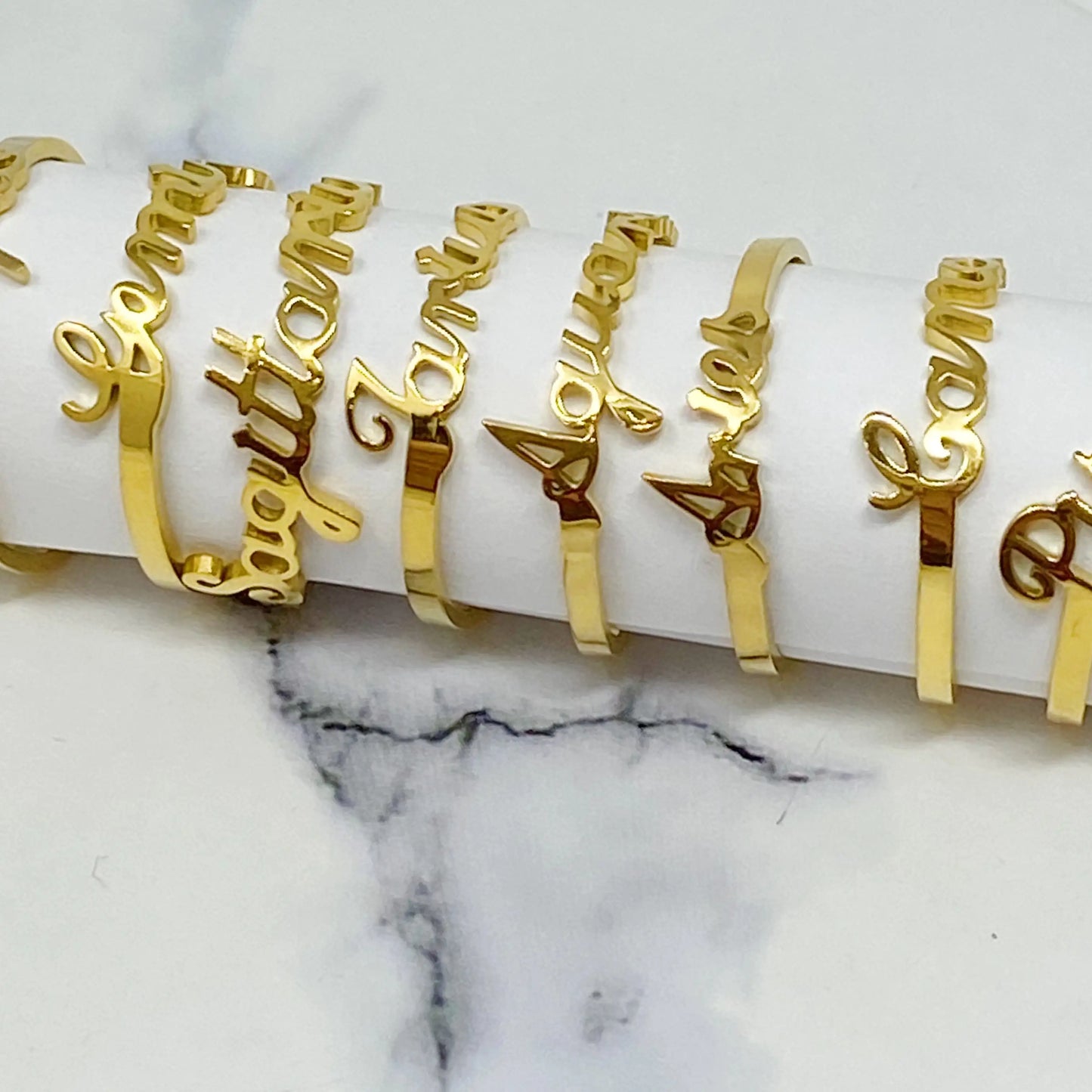 Scripted Zodiac Ring – Adjustable 18K Gold Astrology Band ♍